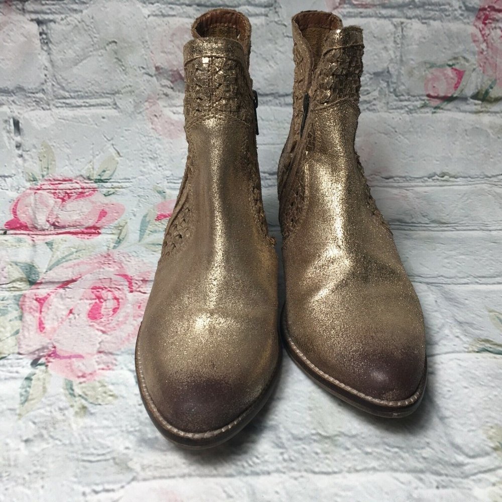 Anthropologie Seychelles Women Sz 8.5 Gold Woven S - Picture 6 of 11